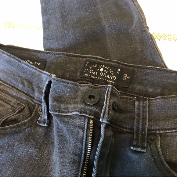 Lucky Brand Jeans - Picture 2 of 7